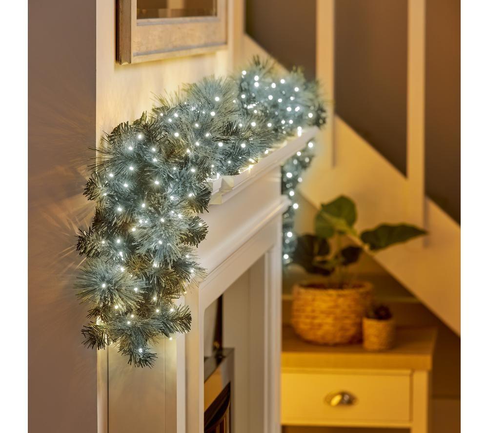 PREMIER ClusterBrights 3000 White LED String Lights - 37.5 m image number 7 of 9