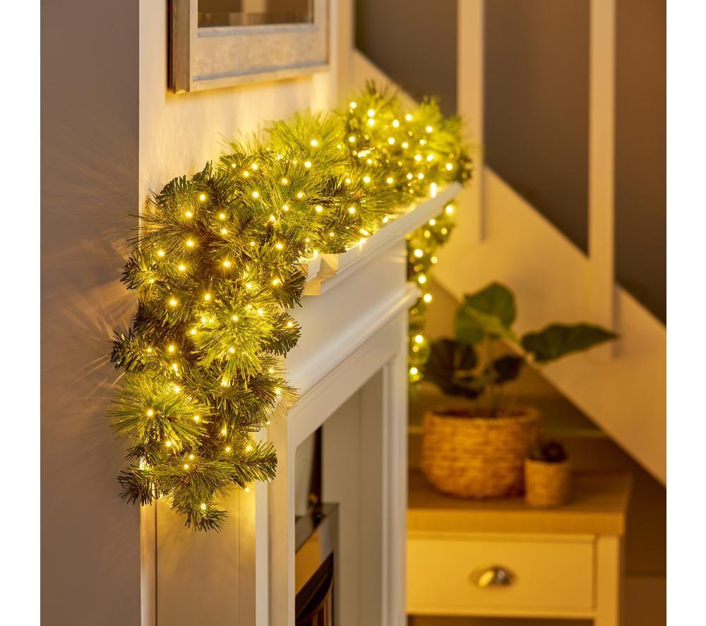 PREMIER ClusterBrights 1440 Warm White LED String Lights - 18.5 m image number 5 of 8