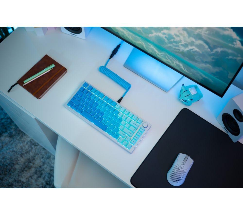 GLORIOUS GPBT Keycaps - UK Layout, Ocean Blue image number 7 of 9