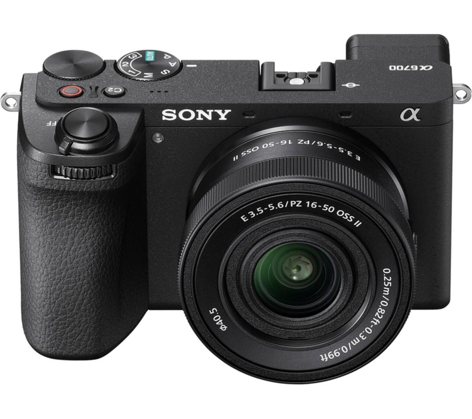SONY a6700 Mirrorless Camera with E PZ 16-50 mm f/3.5–5.6 OSS II Lens