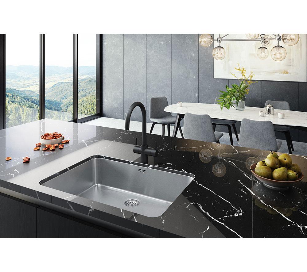 INSINKERATOR 3-in-1 J Shape Steaming Hot Water Tap - Black Velvet image number 5 of 6