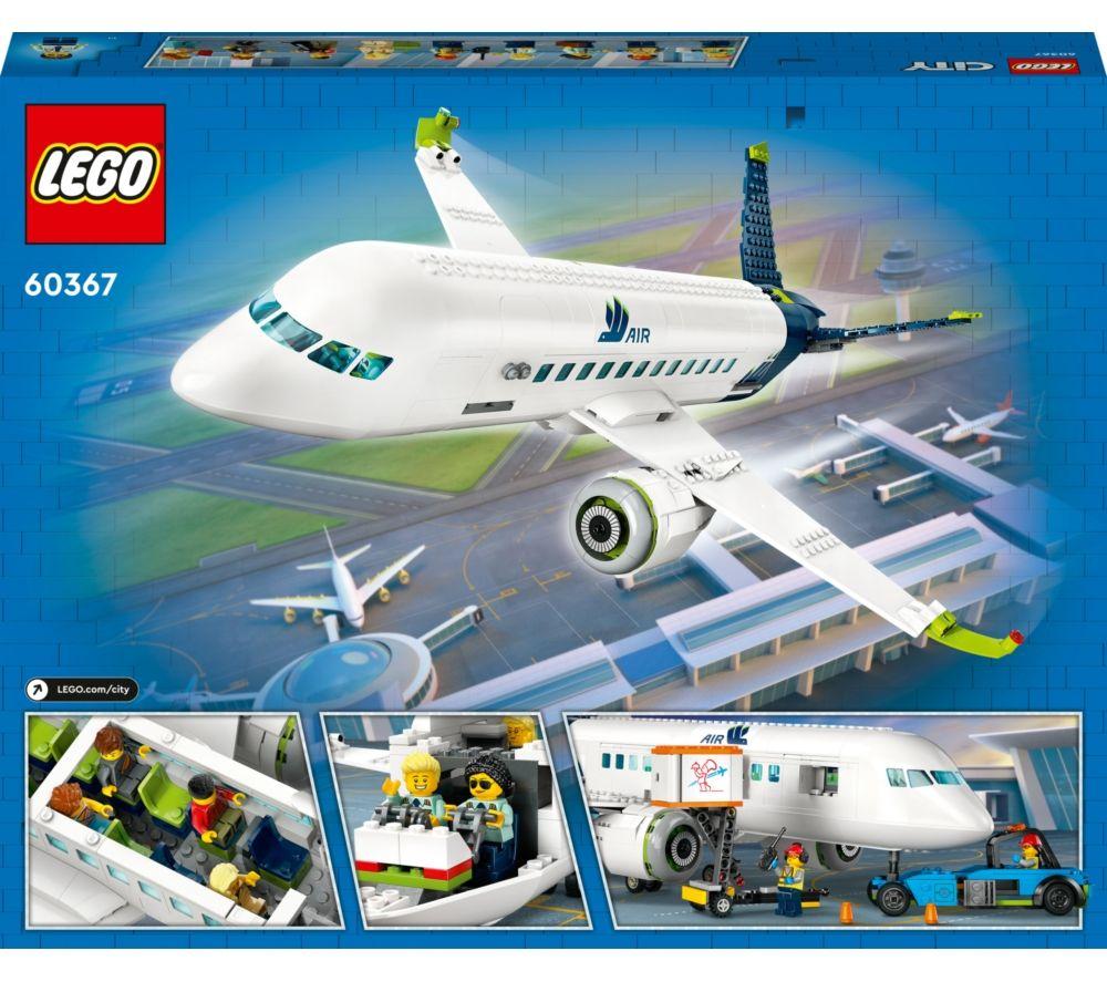 LEGO City 60367 Passenger Airplane Set image number 2 of 3