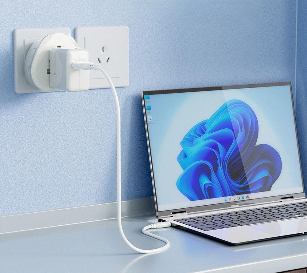 MAPLIN 368PAM AU Plug to Worldwide USB Travel Plug Adapter image number 3 of 3