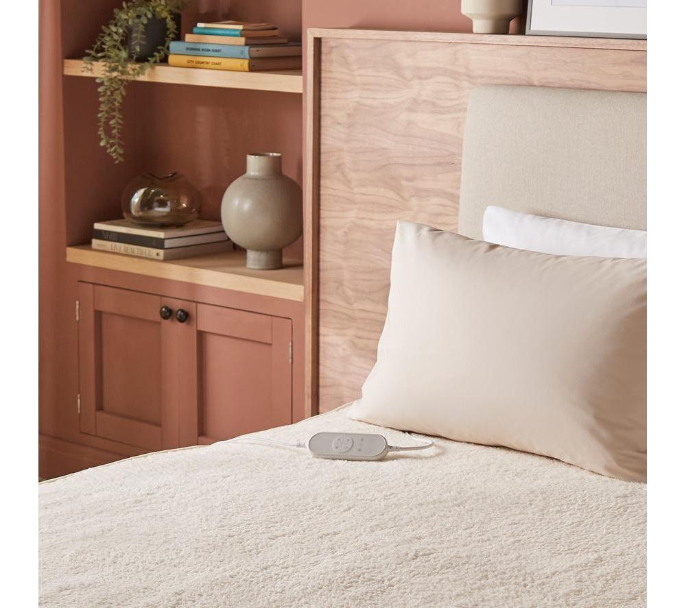 MORPHY RICHARDS EverCosy Fleece Electric Underblanket - Cream, 150 x 122 cm image number 7 of 10