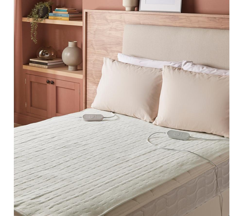 MORPHY RICHARDS EverCosy Fleece Heated Throw - Cream, 200 x 152 cm image number 4 of 9