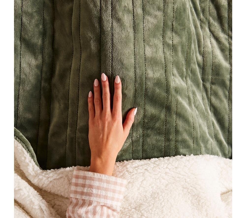 MORPHY RICHARDS EverCosy Fleece Heated Throw - Green, 160 x 130 cm image number 3 of 11