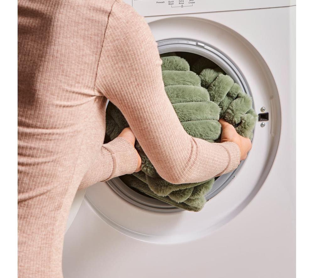 MORPHY RICHARDS EverCosy Striped Fleece Heated Throw - Green, 200 x 180 cm image number 7 of 8