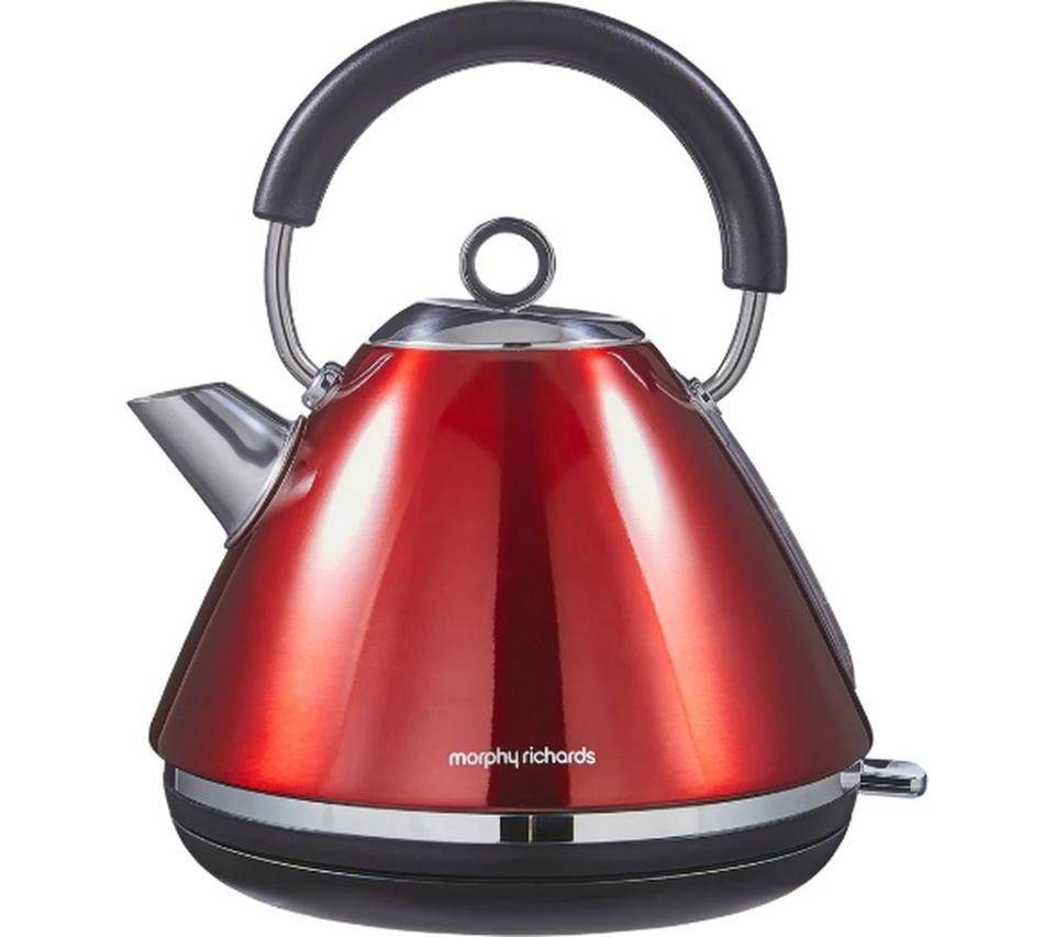 MORPHY RICHARDS Accents Traditional Kettle - Red