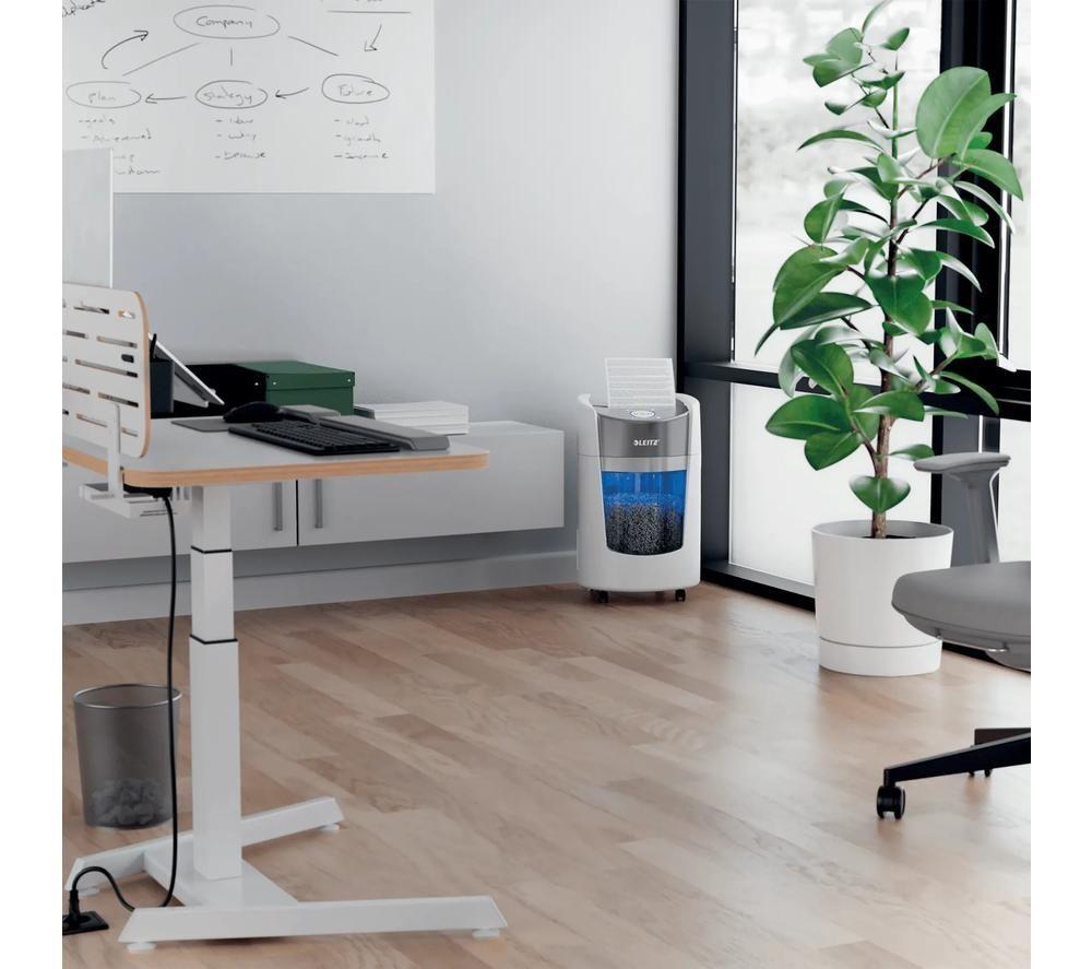 LEITZ IQ OptiMax Small Office P5 Micro Cut Paper Shredder image number 5 of 9