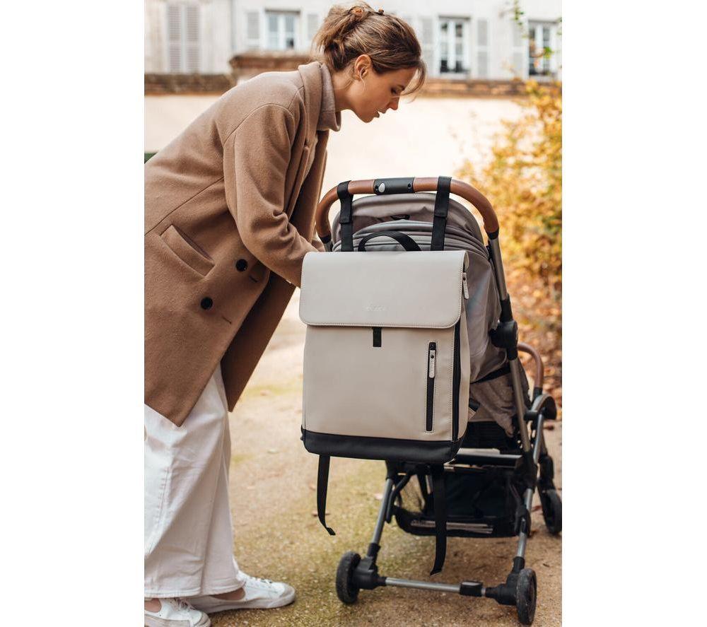 BEABA Oslo Changing Bag - Beige image number 7 of 8