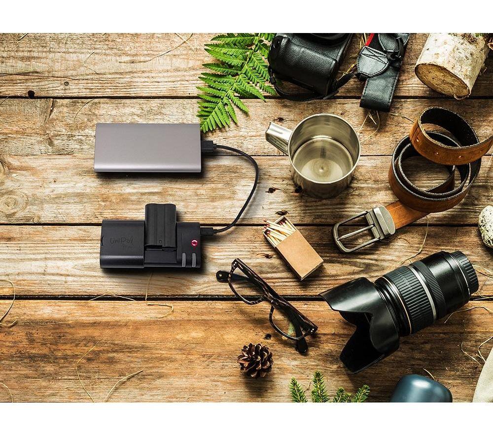 HAHNEL UniPal Mini II Portable Camera Battery Charger - Black image number 3 of 8