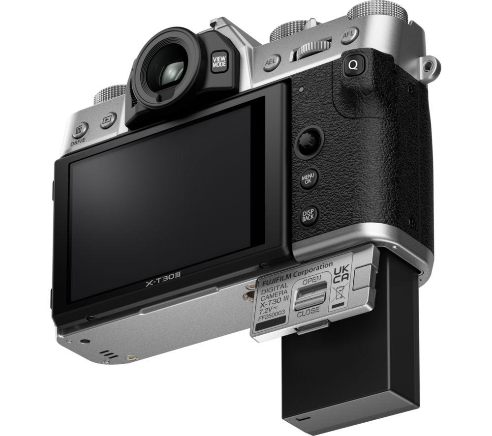 FUJIFILM X-T30 III Mirrorless Camera with FUJINON XC 13-33 mm f/3.5-6.3 OIS Lens - Silver image number 6 of 10