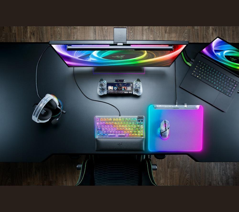 RAZER FireFly V2 RGB Gaming Surface image number 3 of 6