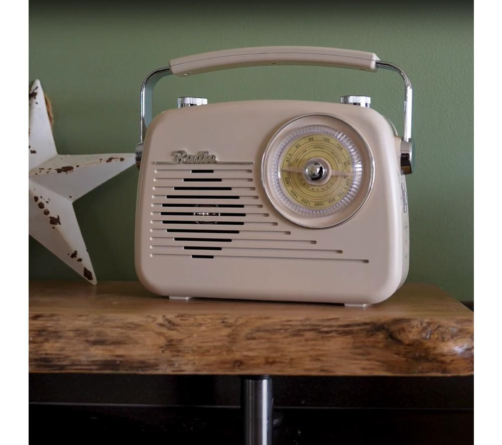 MENKIND Red5 Retro FM Bluetooth Radio - Beige image number 7 of 8
