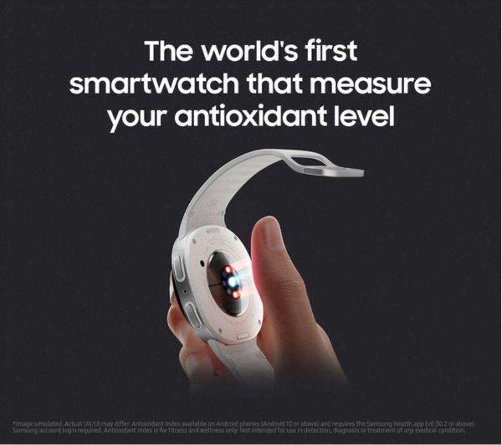 SAMSUNG Galaxy Refurbished Watch8 LTE with Bixby - Silver, 44 mm (Excellent Condition) image number 18 of 39