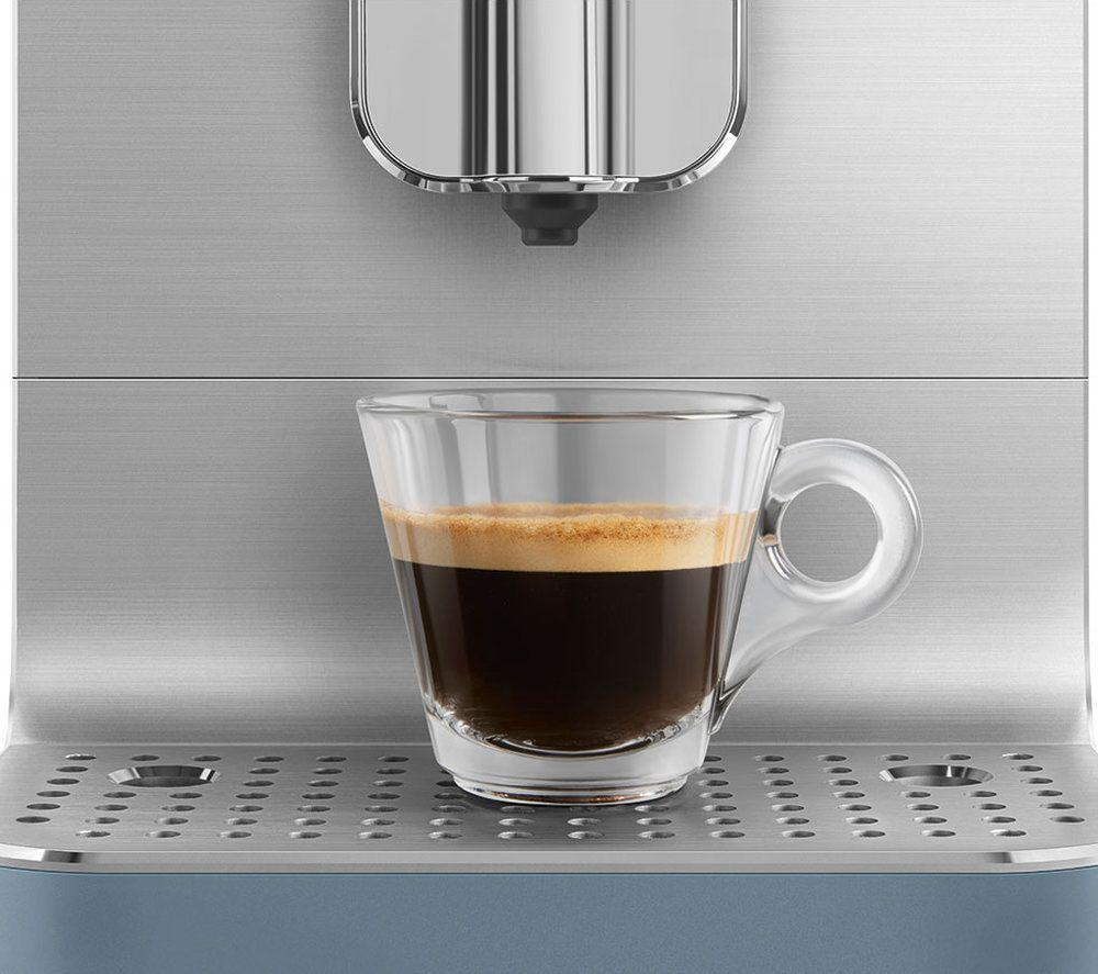 SMEG Collezione BCC13SBMUK Bean to Cup Coffee Machine - Matte Storm Blue image number 2 of 9