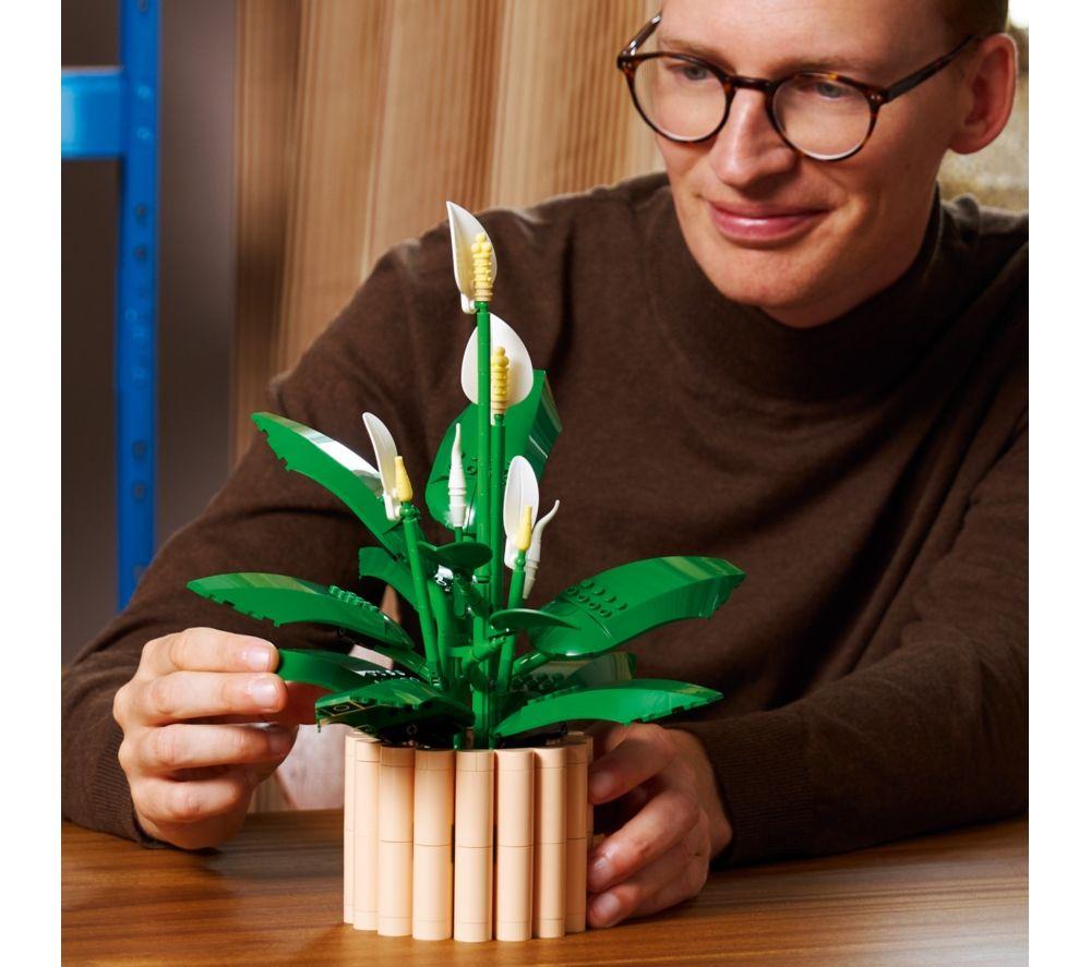 LEGO Botanicals 11504 Peace Lily Set for Adults image number 3 of 8