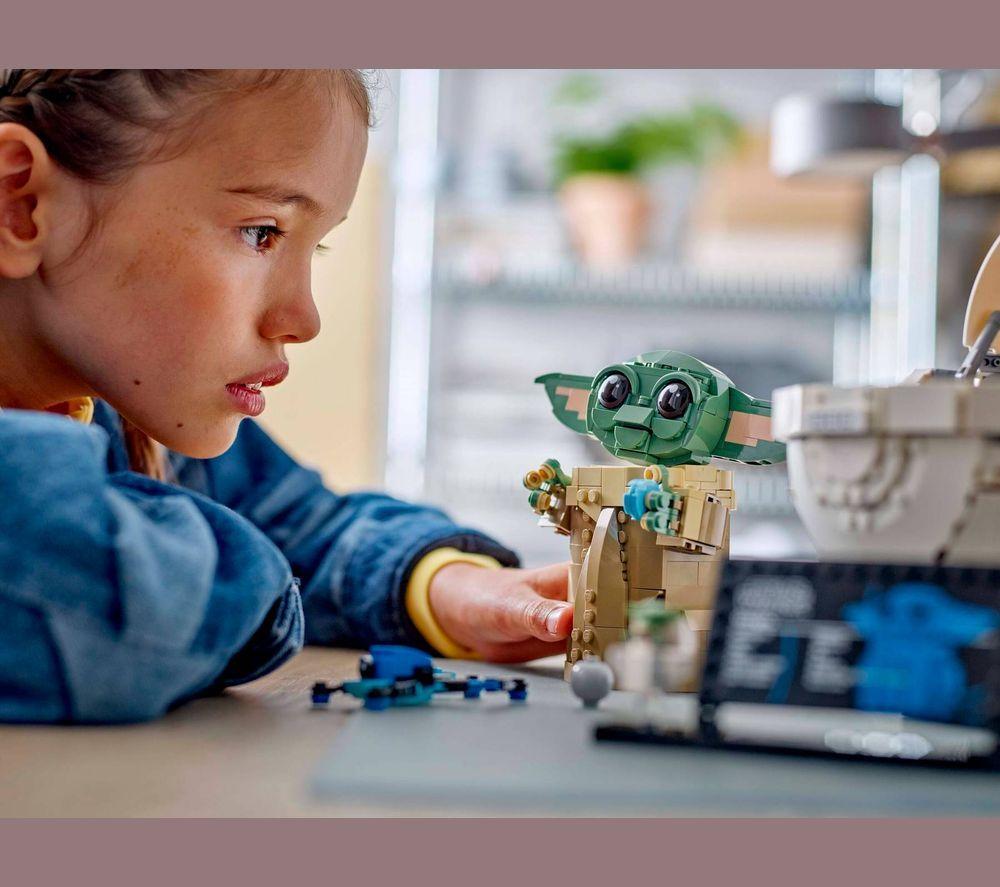 LEGO Star Wars 75403 Grogu with Hover Pram Set image number 8 of 11