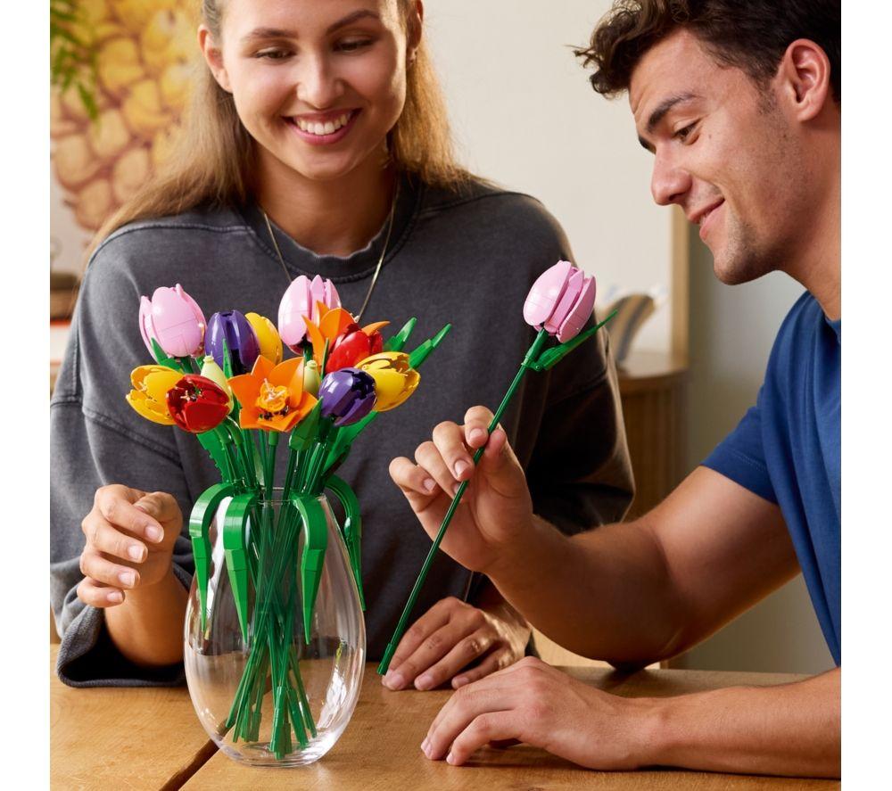 LEGO Botanicals 11501 Tulip Bouquet Set for Adults image number 7 of 8
