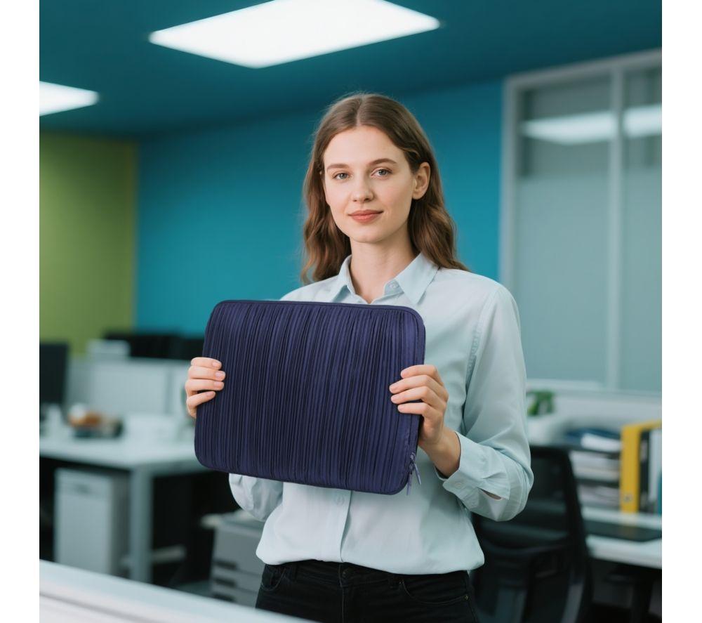GOJI G14PLSLNV26R 14" Laptop Sleeve - Pleat Navy image number 9 of 9