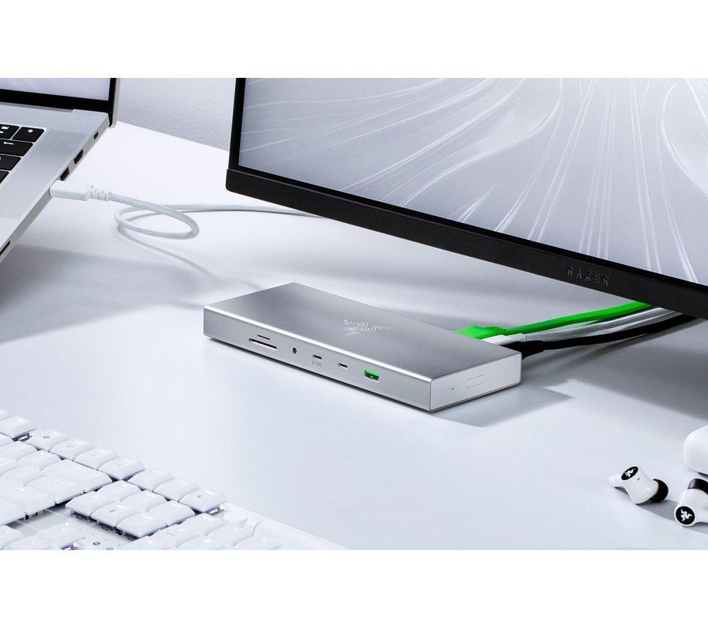 RAZER 14‑Port USB‑4 Docking Station image number 3 of 5