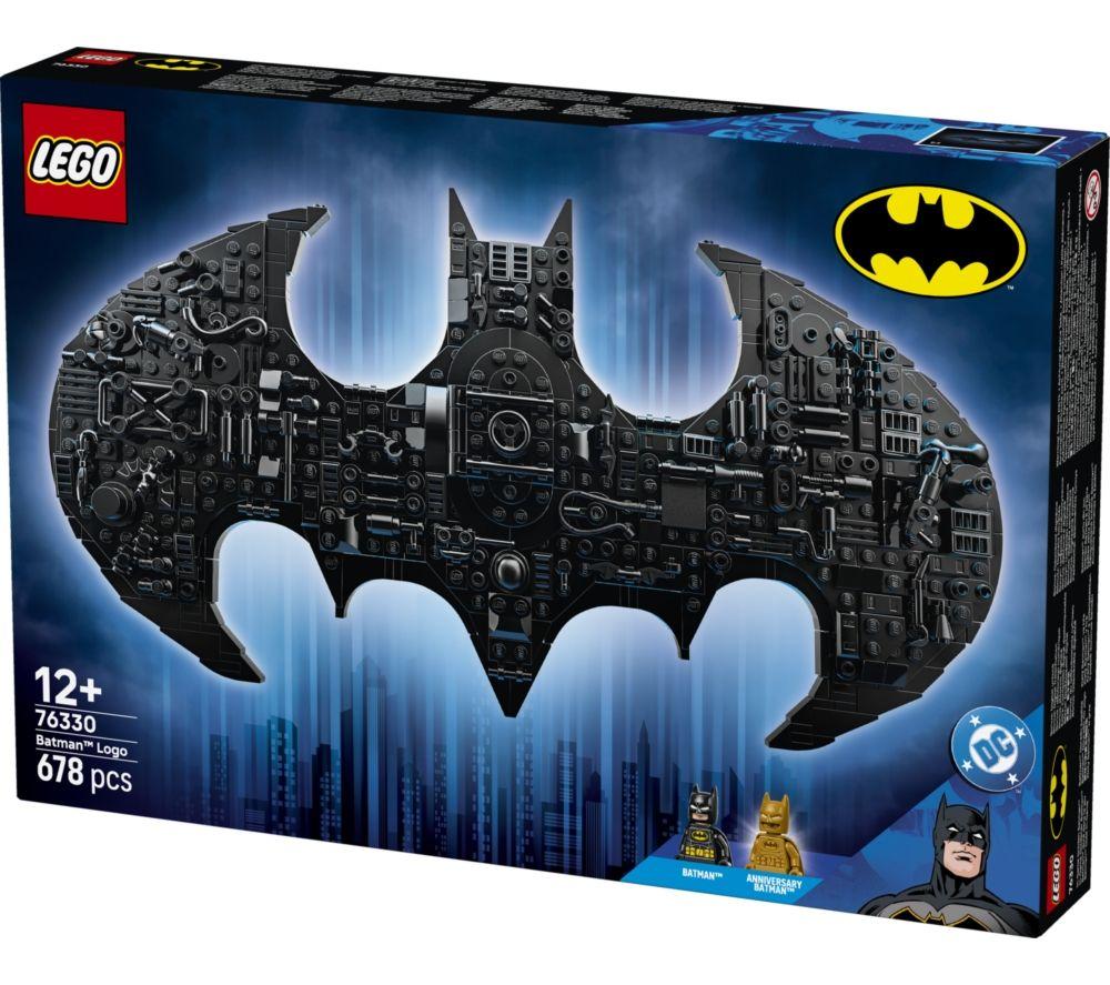 LEGO DC 76330 Batman Logo Set image number 2 of 7