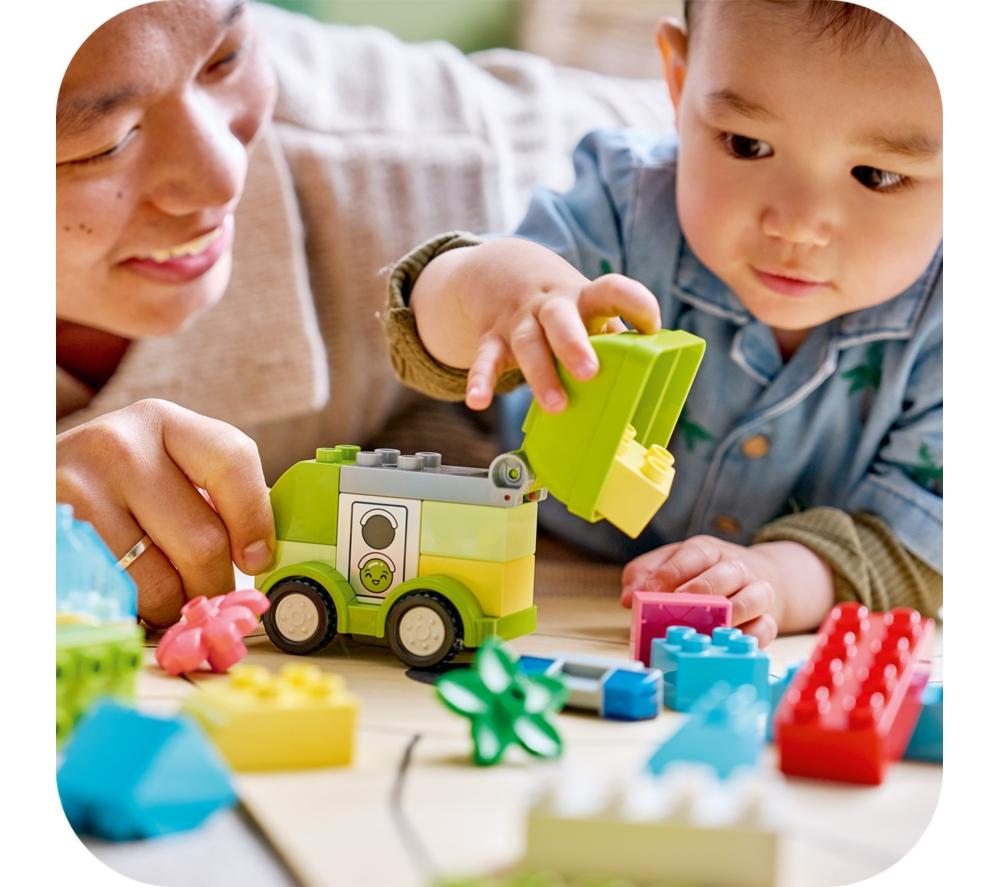LEGO Duplo 10474 Creative Vehicles Set image number 4 of 5