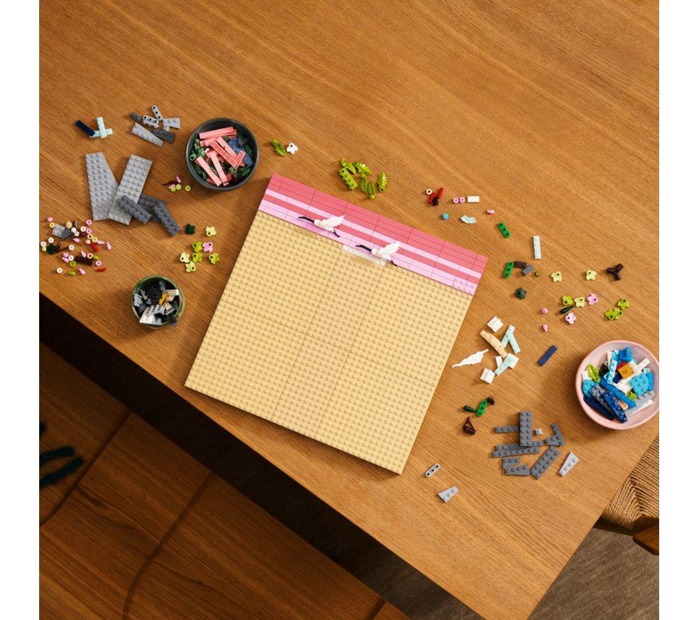 LEGO Art 31218 Japanese Cherry Blossom Landscape Set for Adults image number 5 of 8