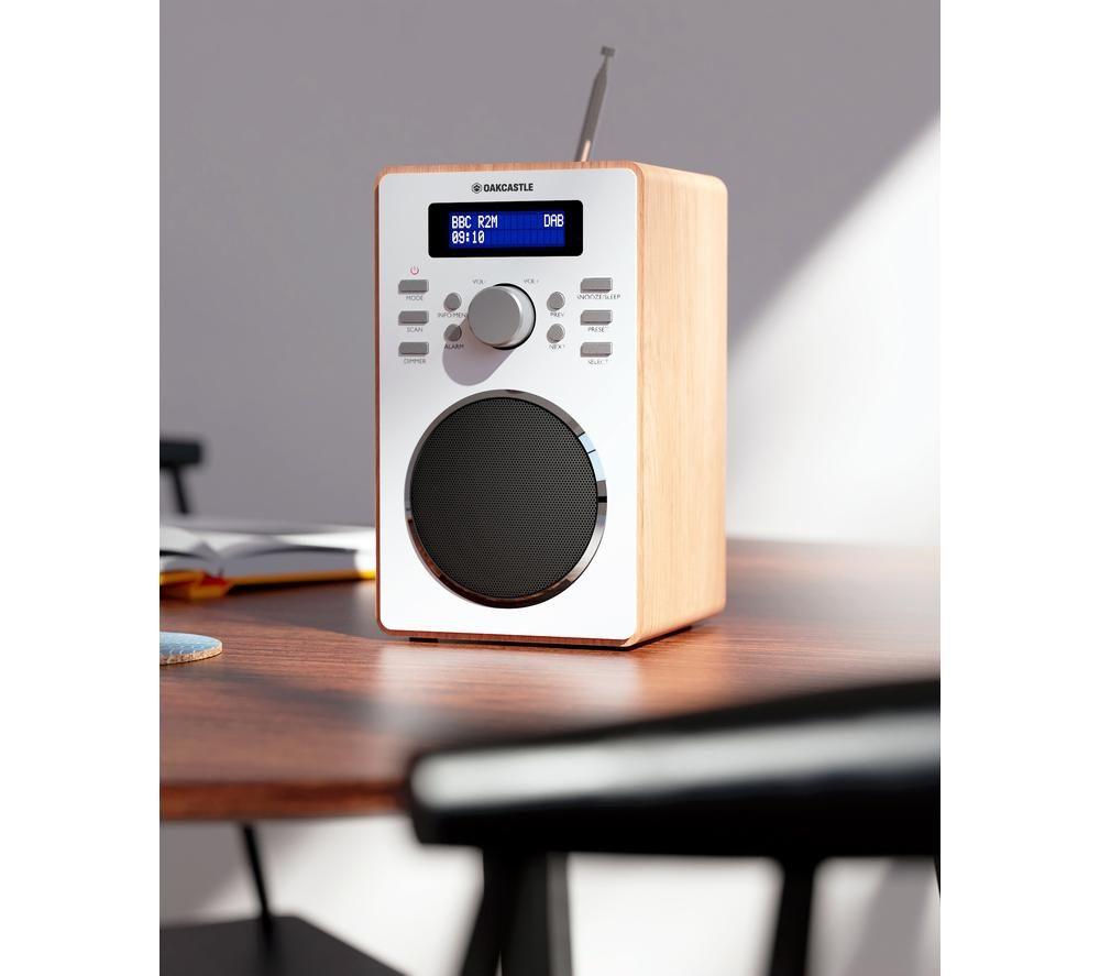 OAKCASTLE DAB10 DAB+/FM Bluetooth Clock Radio - Oak image number 2 of 2