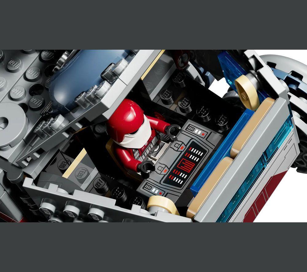LEGO Star Wars 75413 The Clone Wars Republic Juggernaut Set image number 8 of 11