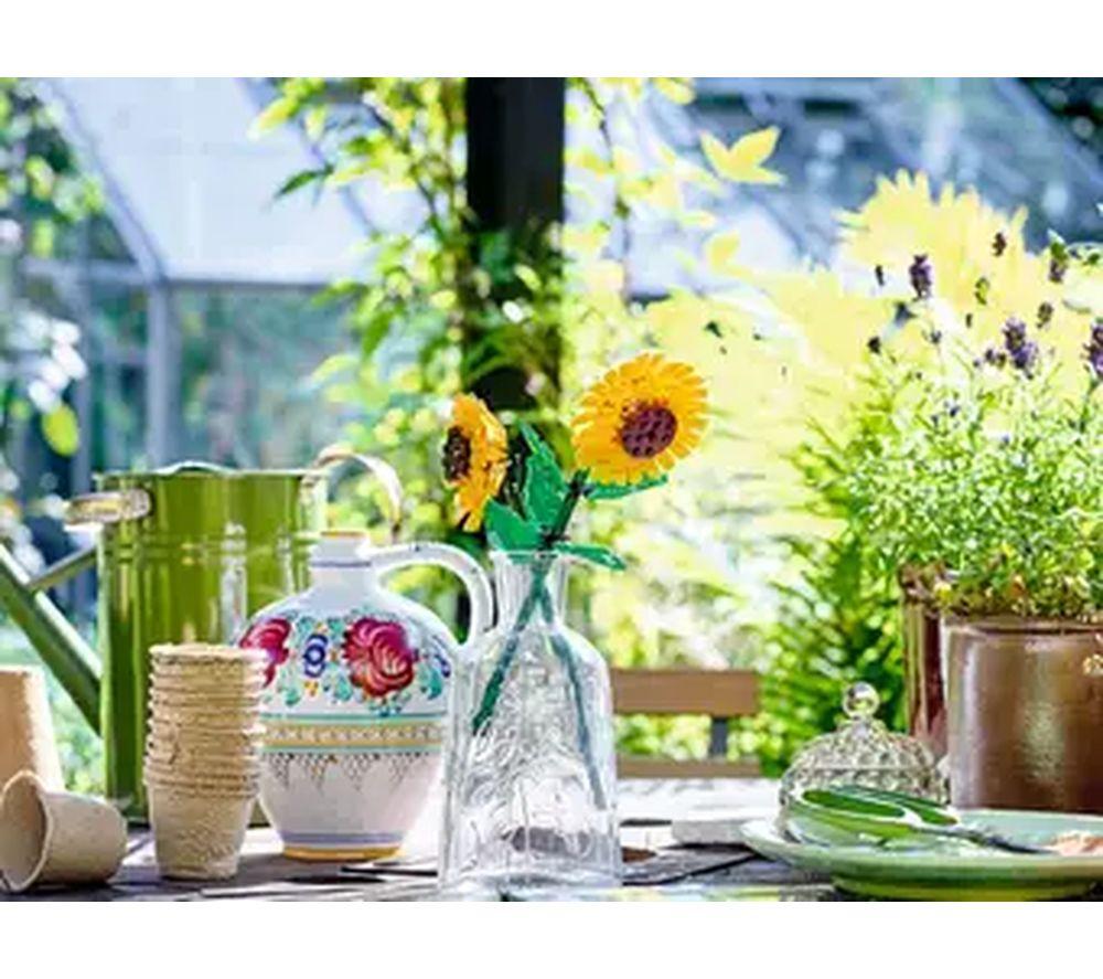 LEGO Botanicals 40524 Sunflowers Set image number 6 of 6