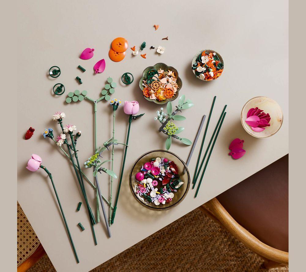LEGO Botanicals 10342 Pretty Pink Flower Bouquet Set for Adults image number 6 of 8