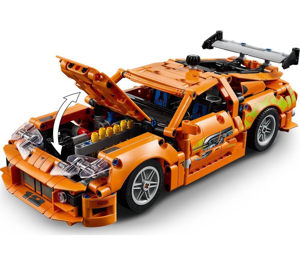 LEGO Technic 42204 Fast and Furious Toyota Supra MK4 set image number 9 of 11