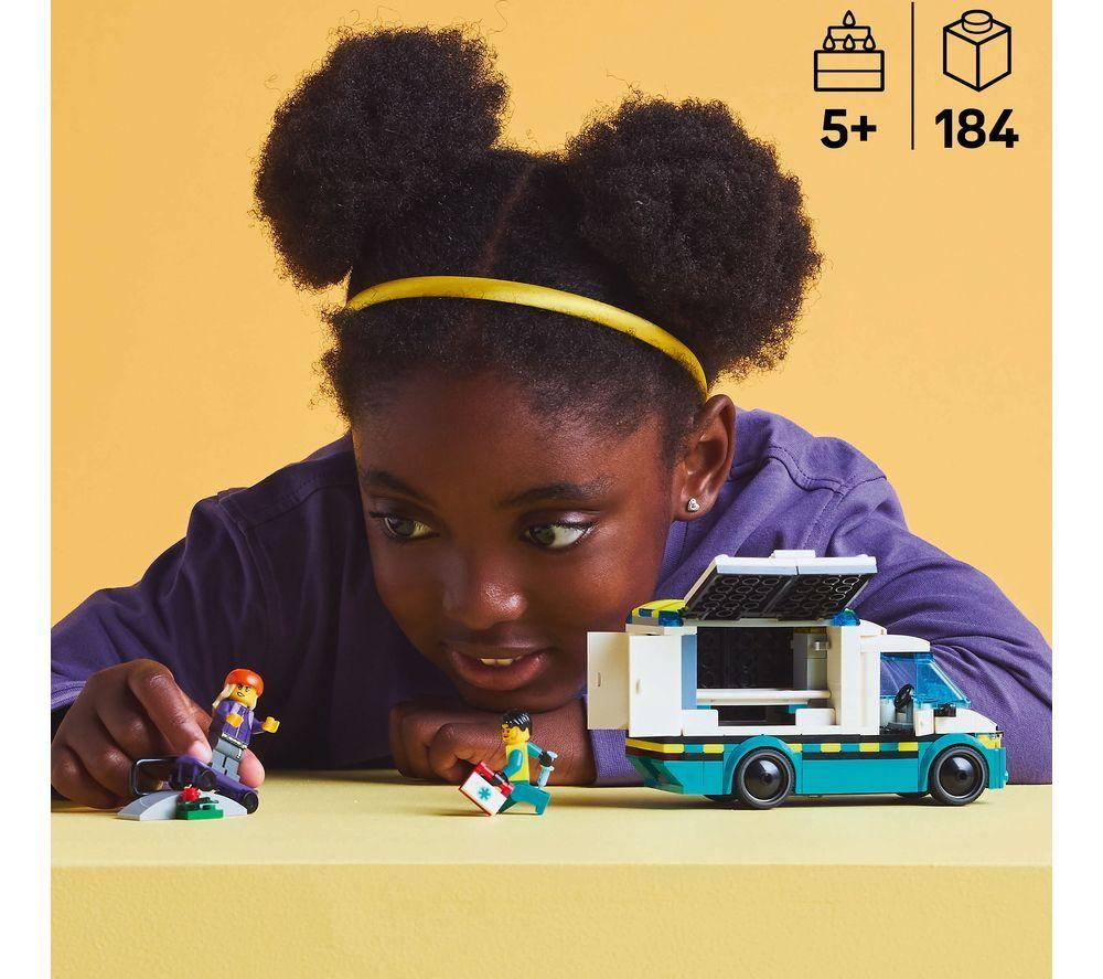 LEGO City 60451 Emergency Ambulance Set image number 2 of 4