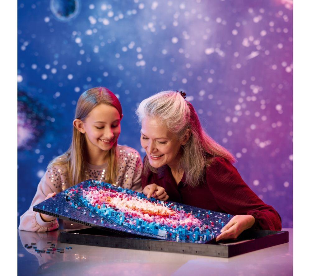 LEGO Art 31212 The Milky Way Galaxy Set for Adults image number 3 of 8