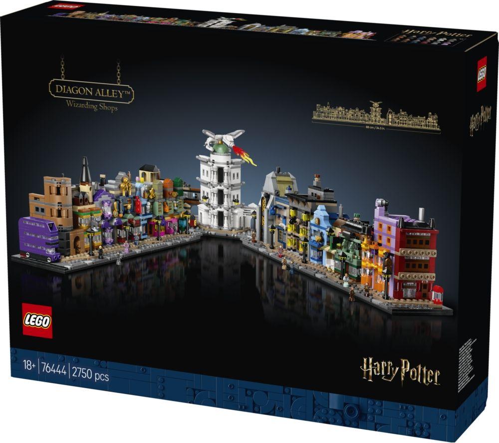 LEGO Harry Potter 76444 Diagon Alley Wizarding Shops Set for Adults image number 3 of 8