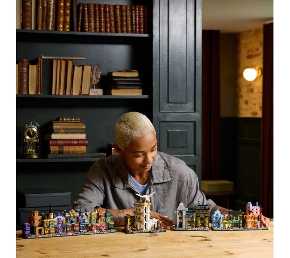 LEGO Harry Potter 76444 Diagon Alley Wizarding Shops Set for Adults image number 7 of 8