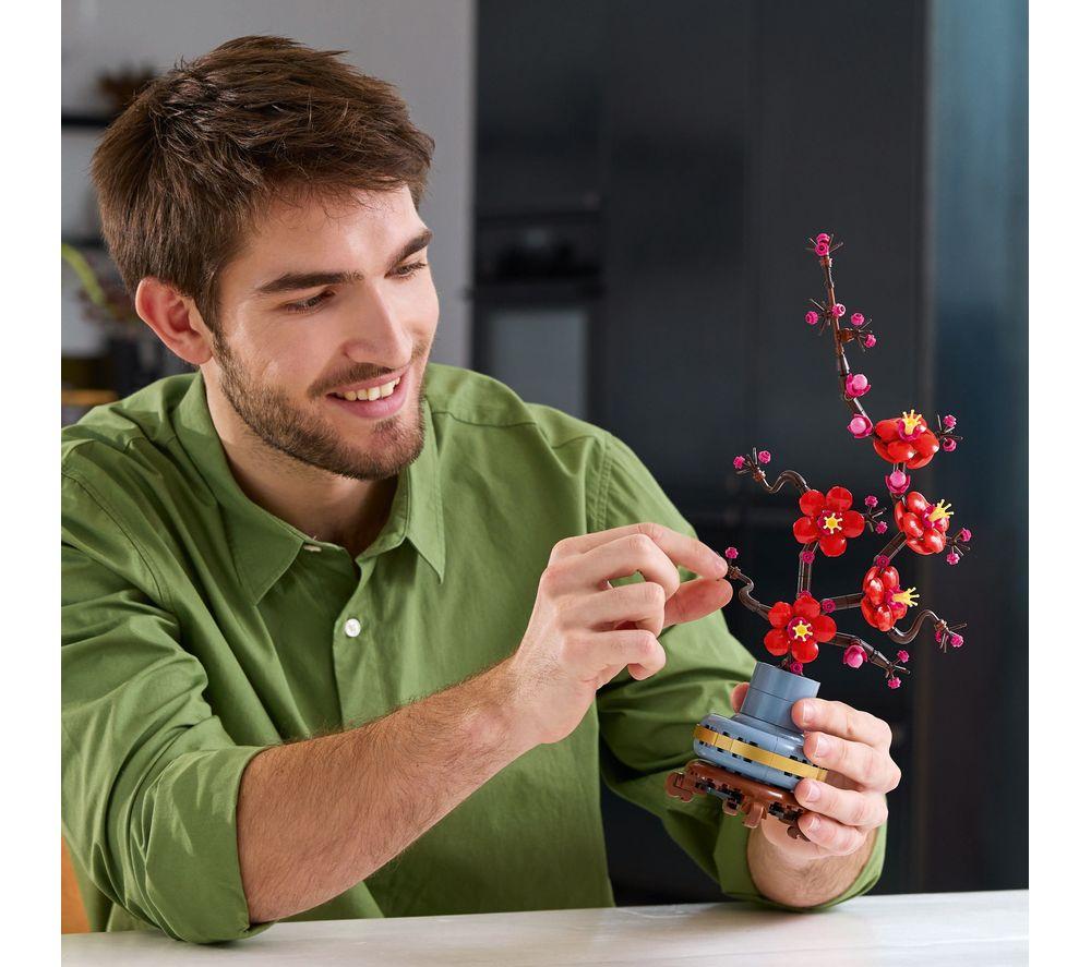 LEGO Botanicals 10369 Plum Blossom Set for Adults image number 7 of 8