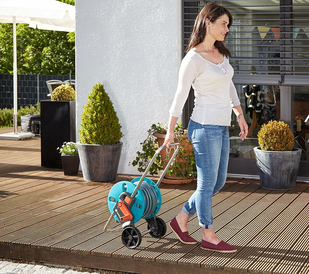 GARDENA CleverRoll 18502-50 Hose Trolley - 20 m image number 8 of 9