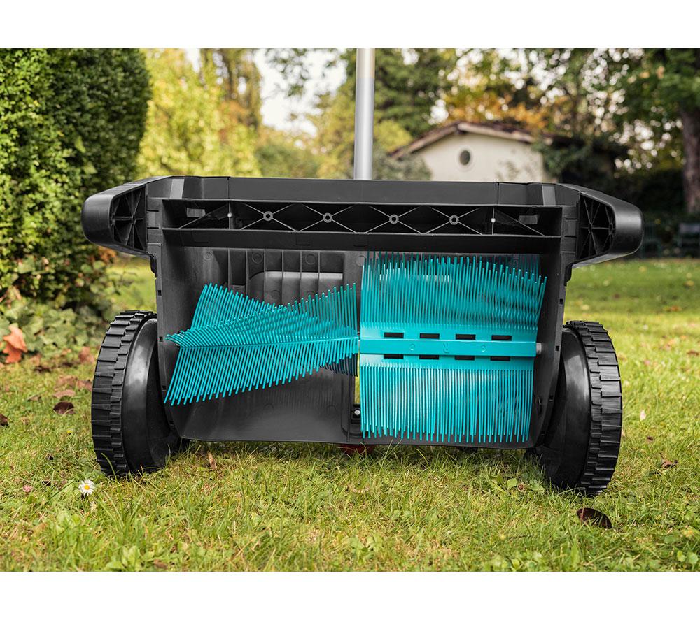 GARDENA Leaf & Lawn Collector - Black image number 2 of 8
