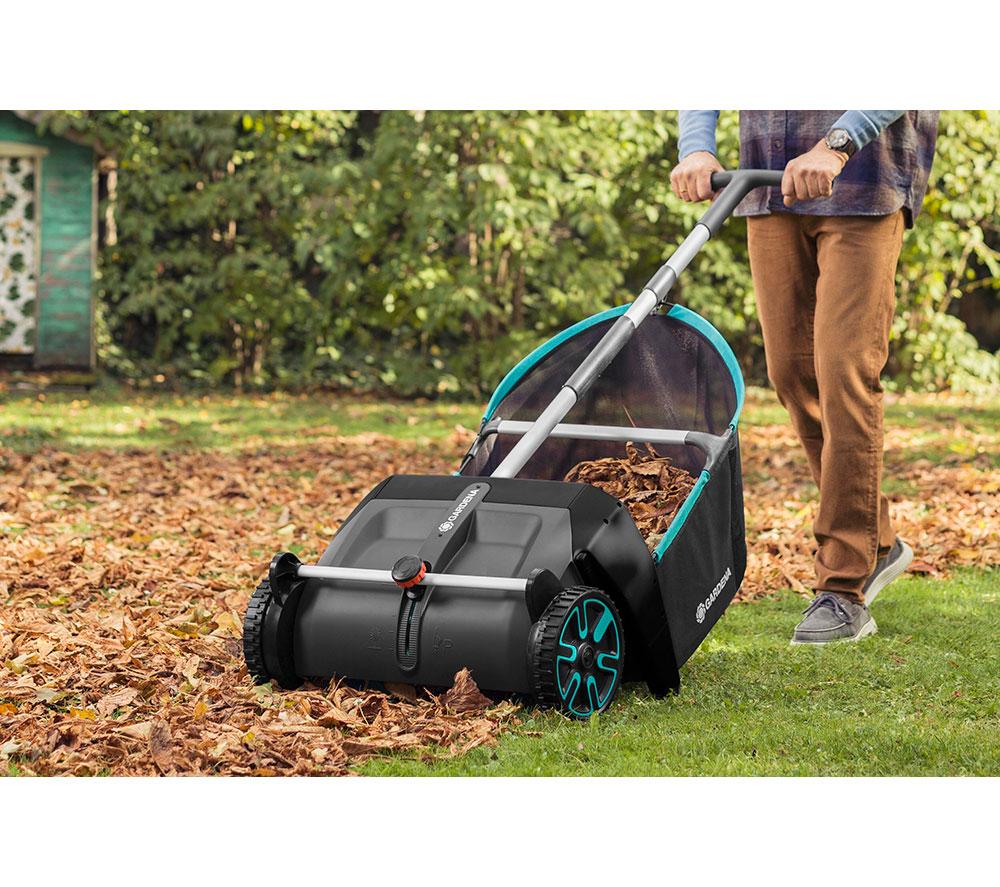 GARDENA Leaf & Lawn Collector - Black image number 7 of 8