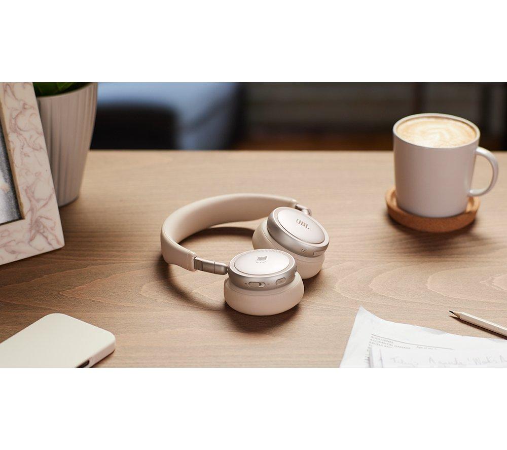 JBL Live 680NC Wireless Bluetooth Noise-Cancelling Headphones - Black image number 13 of 13