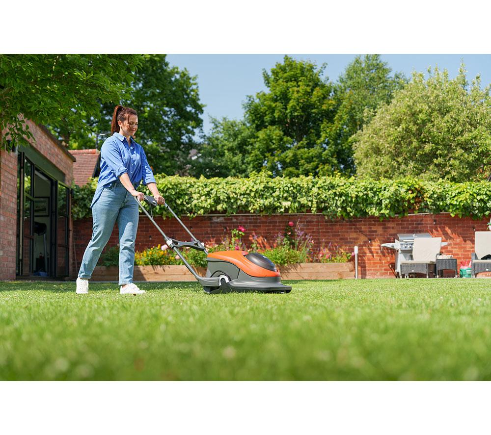 FLYMO EasiHover 300 4.0 Cordless Lawn Mower - Black & Orange image number 10 of 13