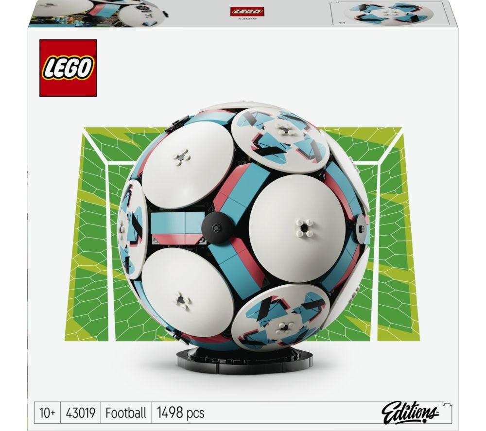 LEGO Editions 43019 Football Ball Set image number 5 of 5