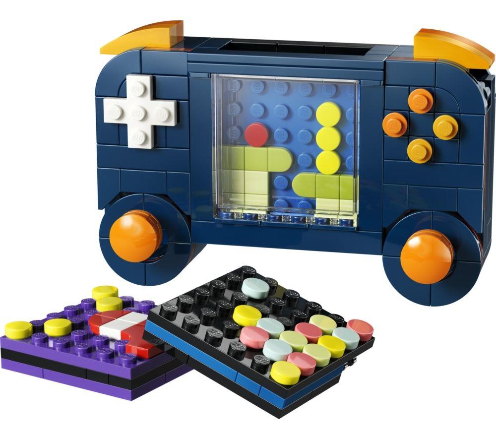 LEGO Creator 31380 3-in-1 Retro Gaming Console Set image number 2 of 4