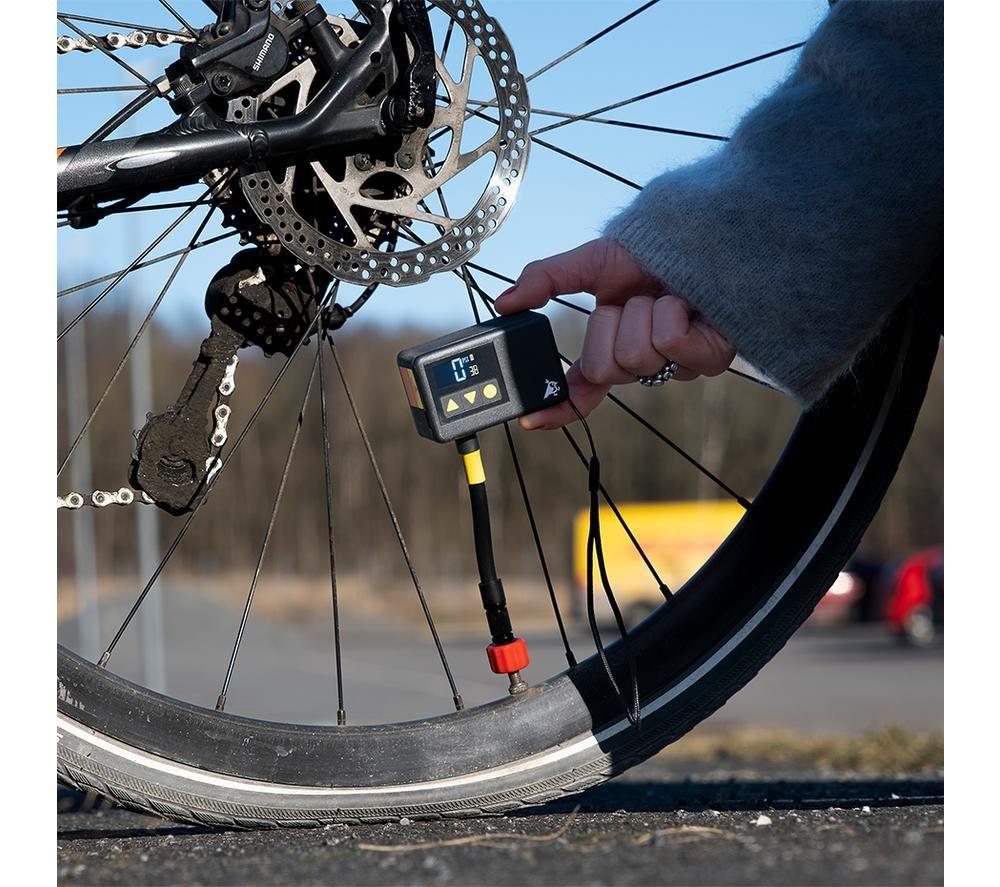 AQIILA Airbird P1 Rechargeable Mini Bike Pump - Black & Yellow image number 9 of 10