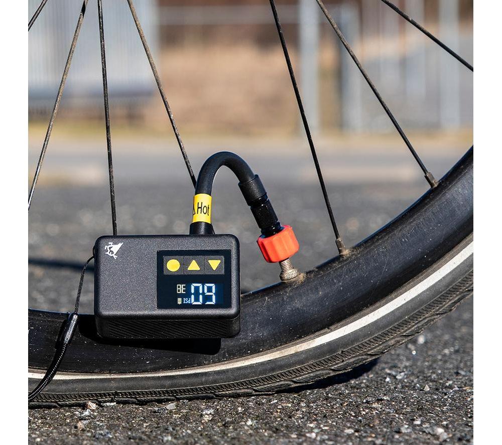 AQIILA Airbird P1 Rechargeable Mini Bike Pump - Black & Yellow image number 10 of 10