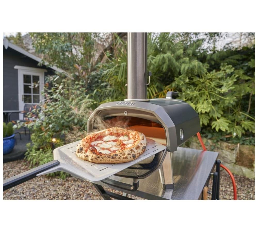 OONI Karu 2 Multi-Fuel Pizza Oven - Black image number 6 of 7