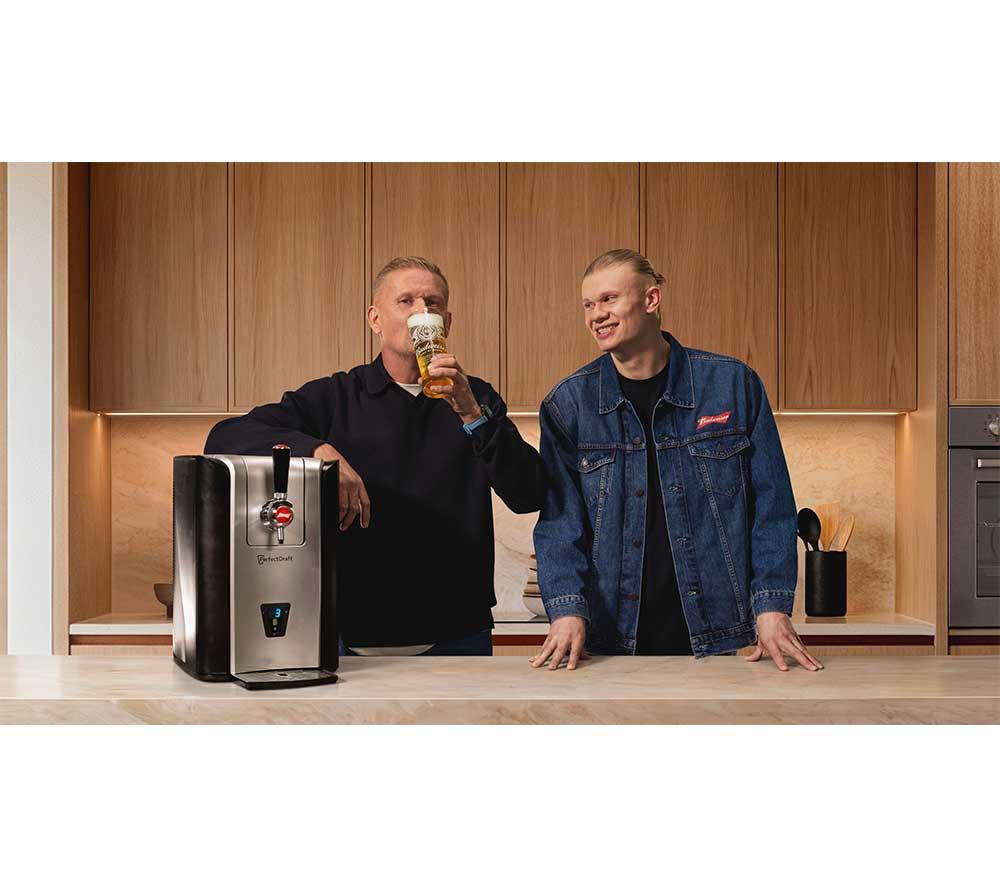 PERFECTDRAFT Pro Beer Machine - Black image number 9 of 10
