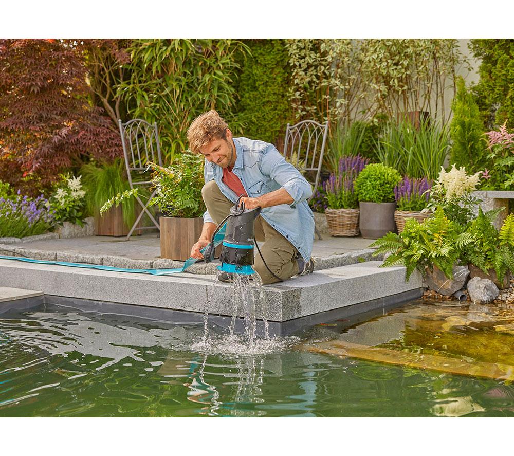 GARDENA 20000 2 in 1 Clear & Dirty Water Submersible Pump - Grey image number 9 of 9